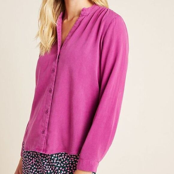Anthropologie Cloth & Stone Smocked Magenta Raspberry Chambray Buttondown Top - Picture 1 of 8